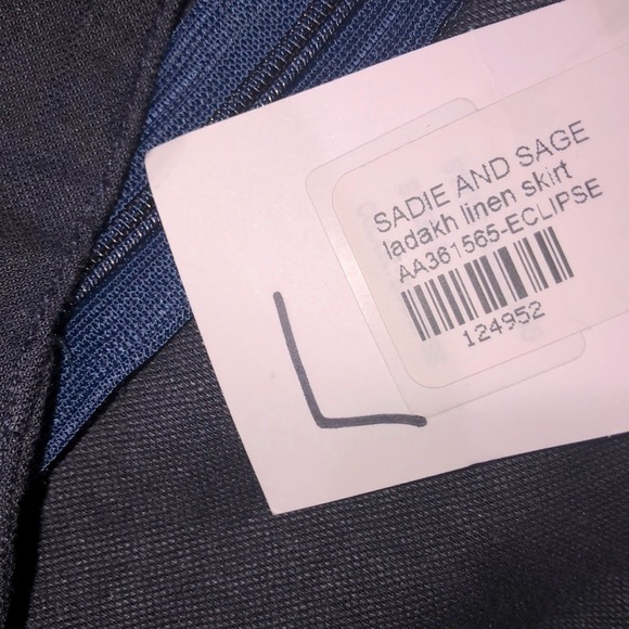 Sadie & Sage large skirt - Picture 4 of 8